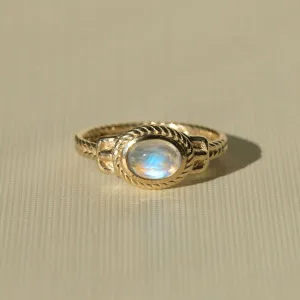 Ancient Heirloom Ring - Moonstone