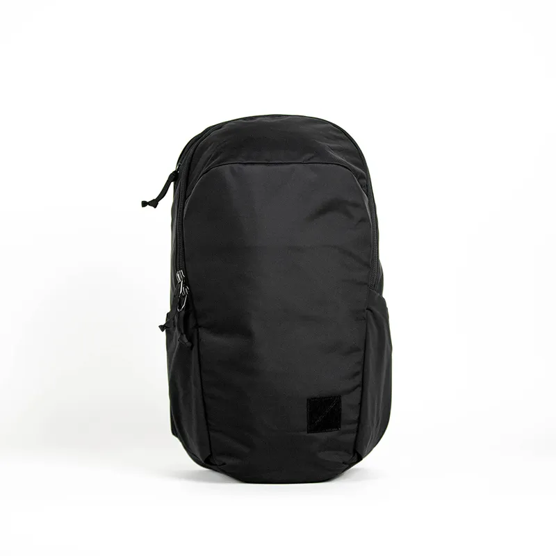 Evergoods Civic Half Zip 26L (CHZ) - Solution Black