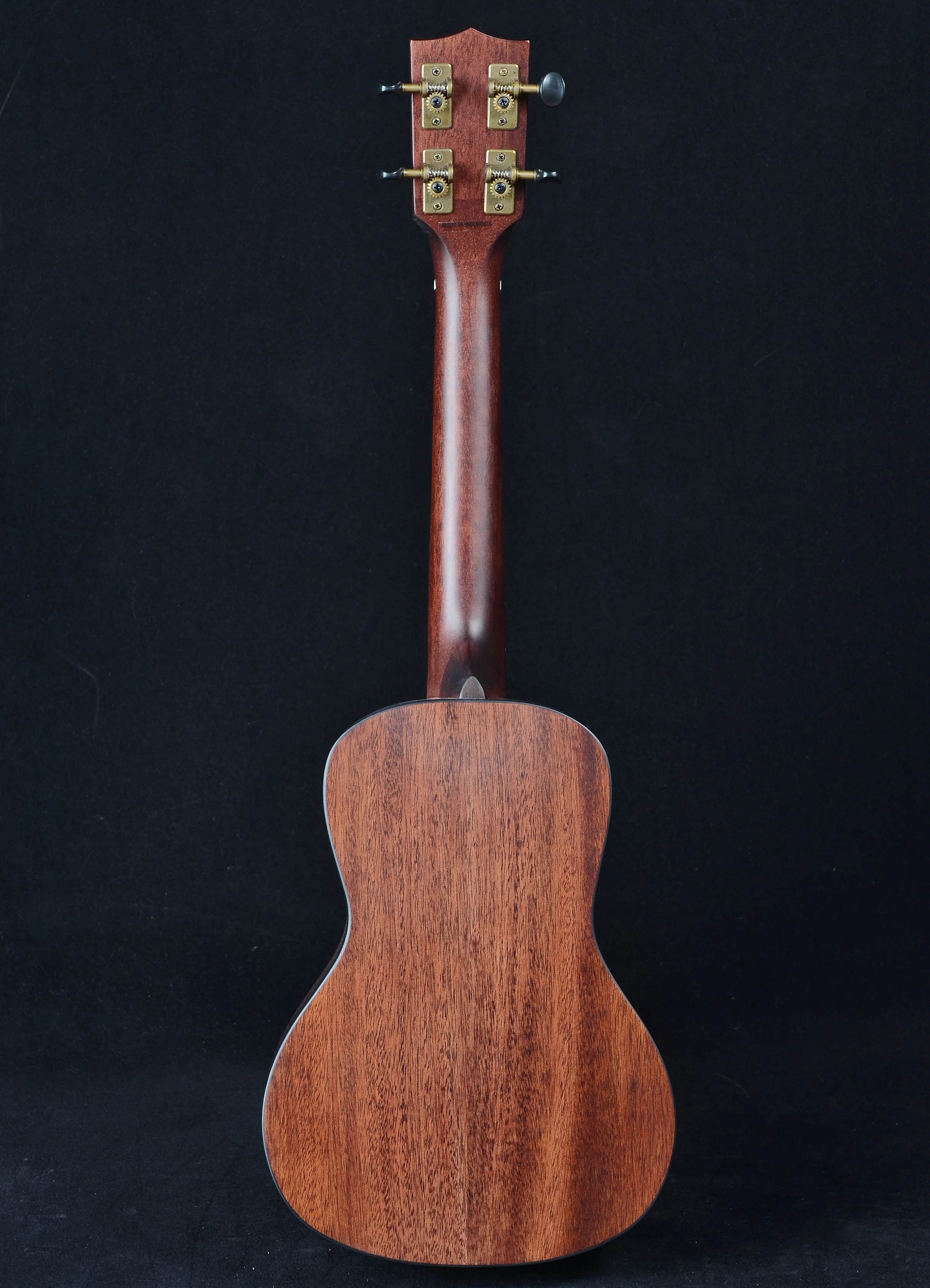 Kala KA-SMH-C Satin Solid Mahogany Concert Uke