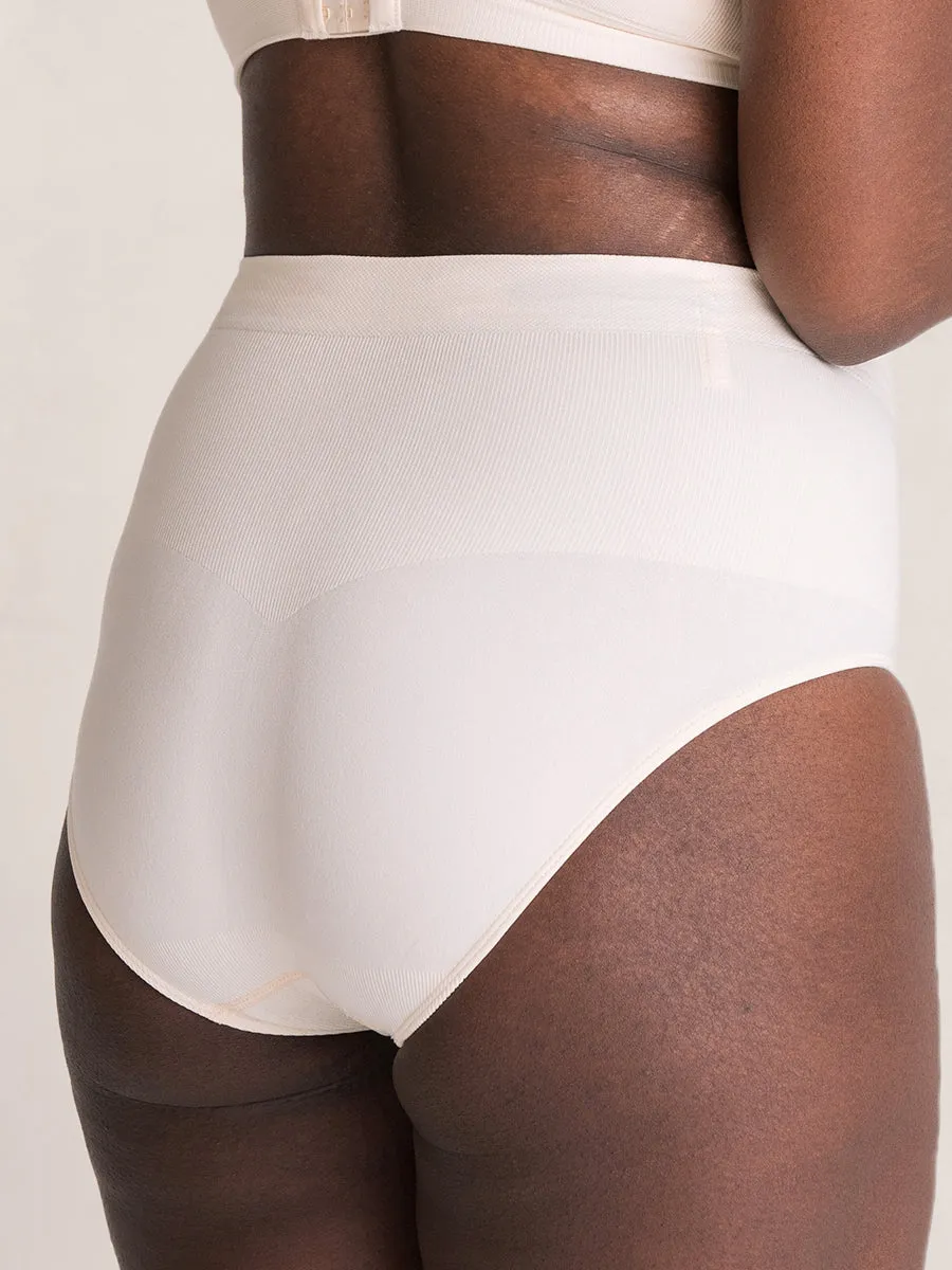 Shapermint Essentials All Day Every Day Mid-Waisted Shaper Panty